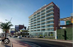 Apartamento na Barra frente mar ! Expresso 2222
